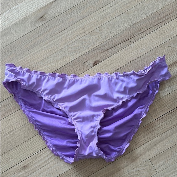 Victoria Secret Purple Ruched Bikini Bottoms - Picture 1 of 5